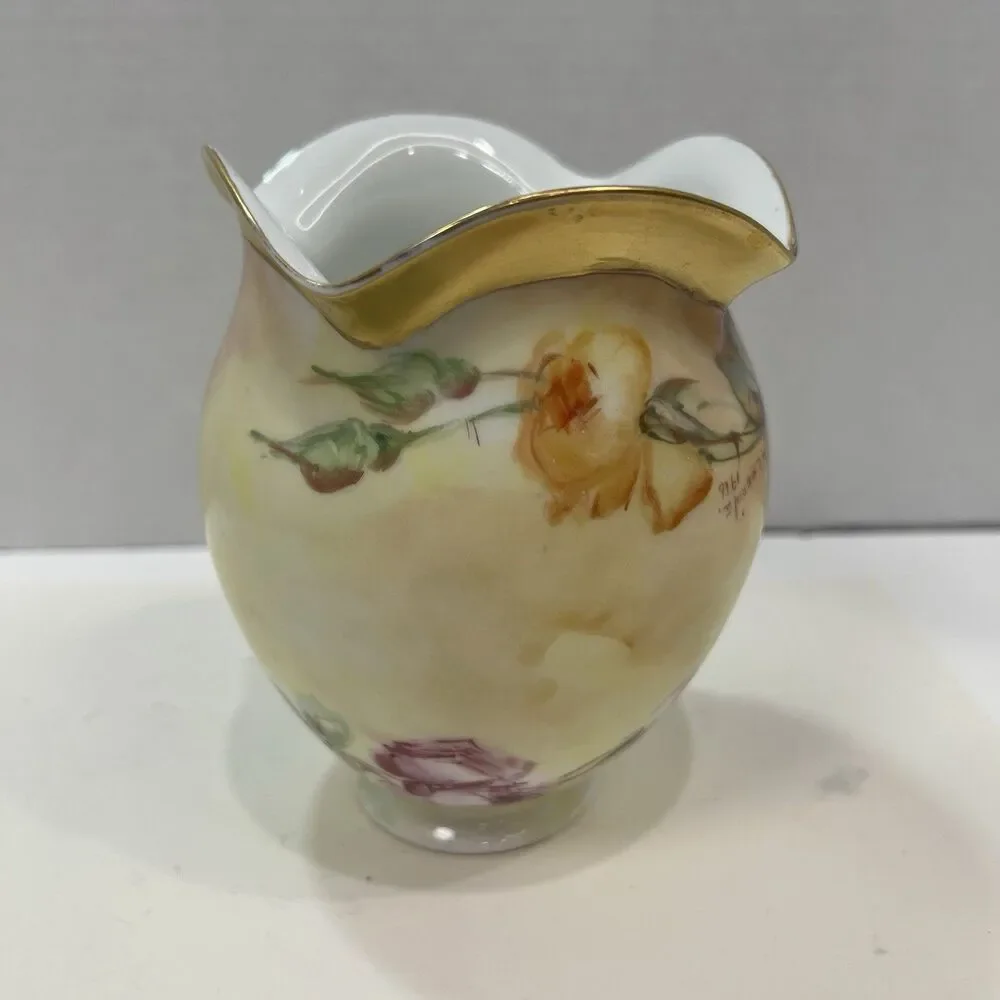 Vintage 1946 Hand Painted Porcelain Lamp Shade Roses Gold Ruffled 2.25